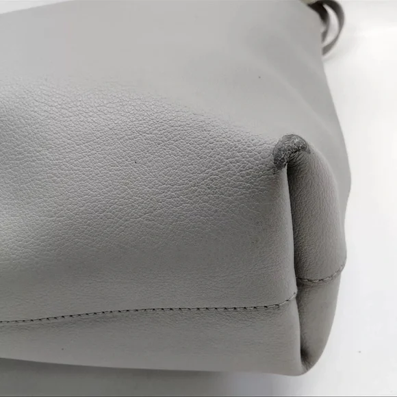 Pre-Owned YVES SAINT LAURENT Toy Supple Leather Shopping Tote Bag Gray - Picture 6 of 9